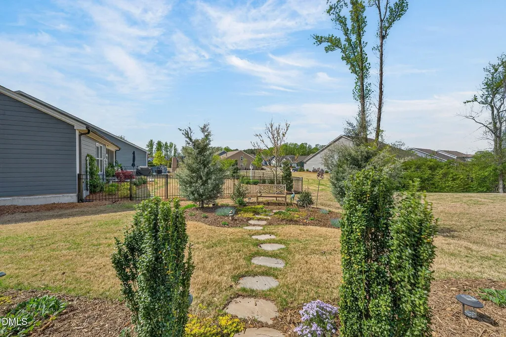1312 Ringlet Run Fuquay Varina NC 27526