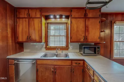 154 Fairview Street Milton NC 27305