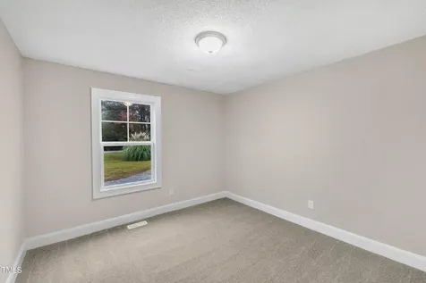 8201 Rhodes Road Apex NC 27539