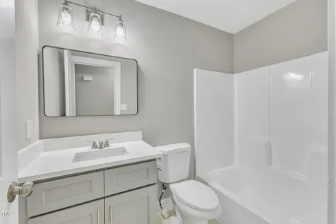 8201 Rhodes Road Apex NC 27539