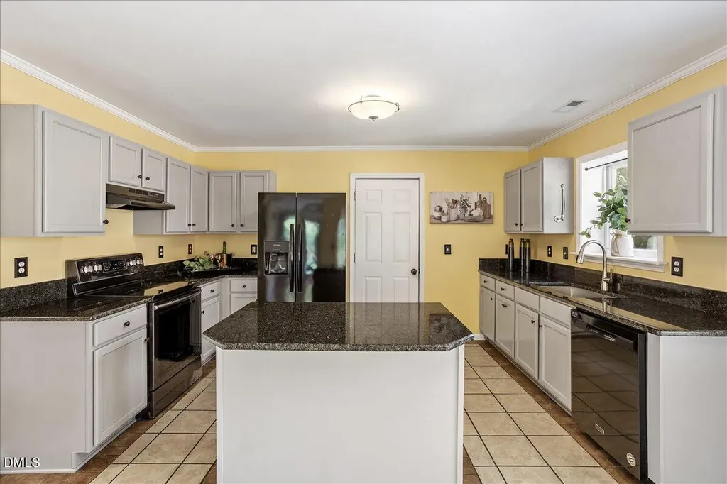 3808 Cholla Court Raleigh NC 27616