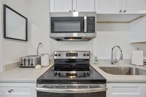 509 Cape Avenue Raleigh NC 27601