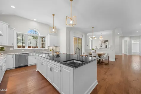 109 Cloverdale Road Apex NC 27523