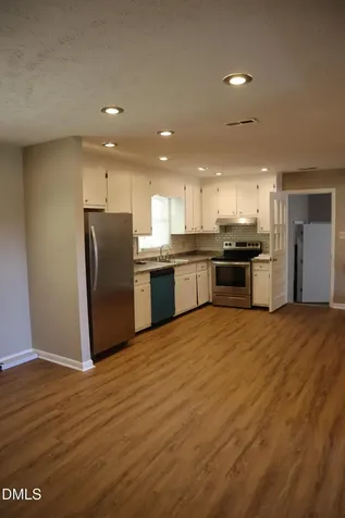 6591 Goldsboro Road Wade NC 28395