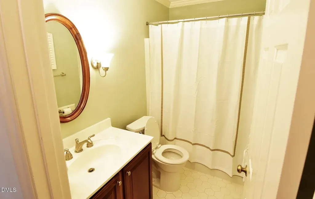 6403 Andsley Drive Raleigh NC 27609