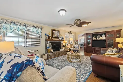 117 Forestview Drive Elon NC 27244
