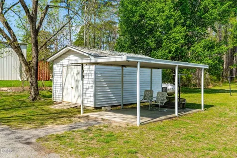 7425 Halifax Road Youngsville NC 27596