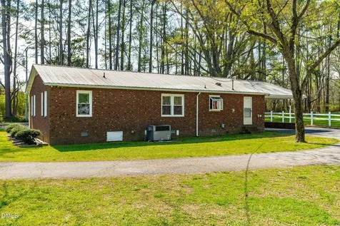 7425 Halifax Road Youngsville NC 27596