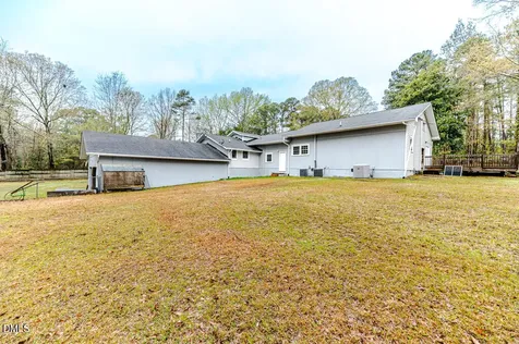 507 Nixon Drive Sanford NC 27330