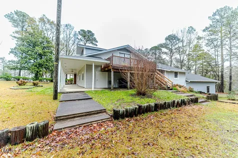 507 Nixon Drive Sanford NC 27330