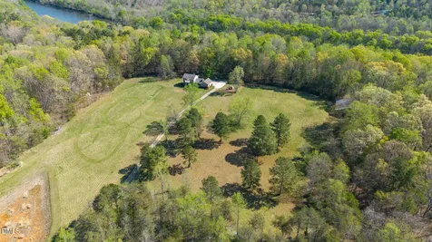 4428 Cedar Cliff Road Graham NC 27253