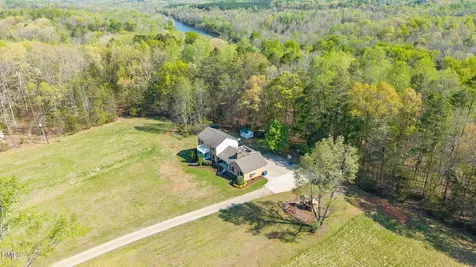 4428 Cedar Cliff Road Graham NC 27253