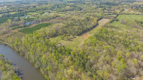 4428 Cedar Cliff Road Graham NC 27253
