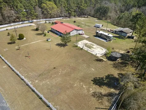 120 Farley Road Cameron NC 28326