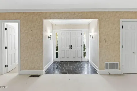 2420 Tyson Street Raleigh NC 27612