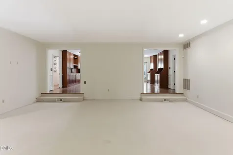 2420 Tyson Street Raleigh NC 27612