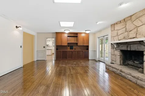 2420 Tyson Street Raleigh NC 27612
