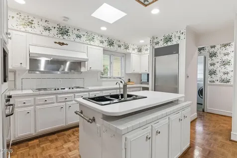 2420 Tyson Street Raleigh NC 27612