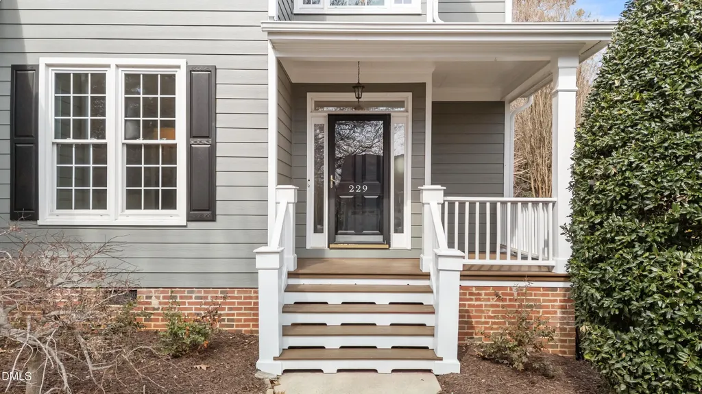 229 Flatrock Lane Holly Springs NC 27540