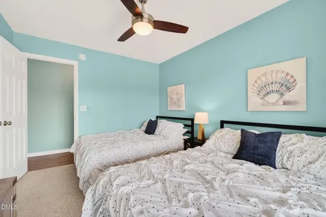 1125 S Topsail Drive Surf City NC 28445