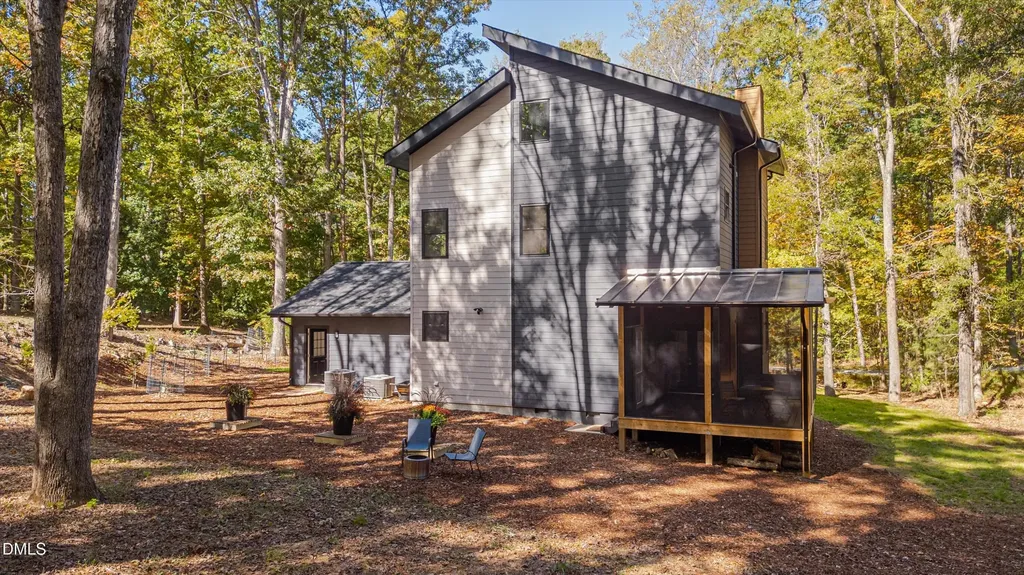 3100 Mel Oaks Trail Chapel Hill NC 27516