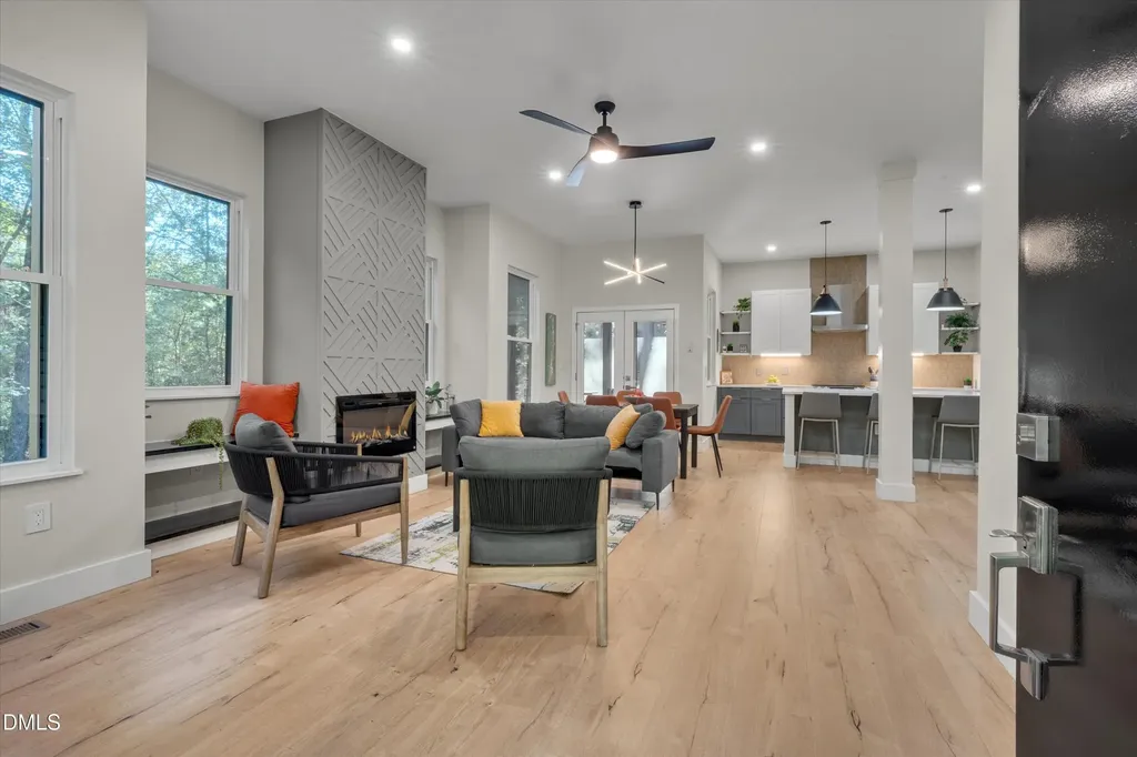 3100 Mel Oaks Trail Chapel Hill NC 27516