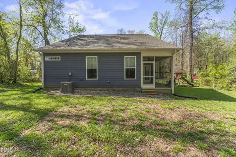 295 Buckingham Drive Mebane NC 27302