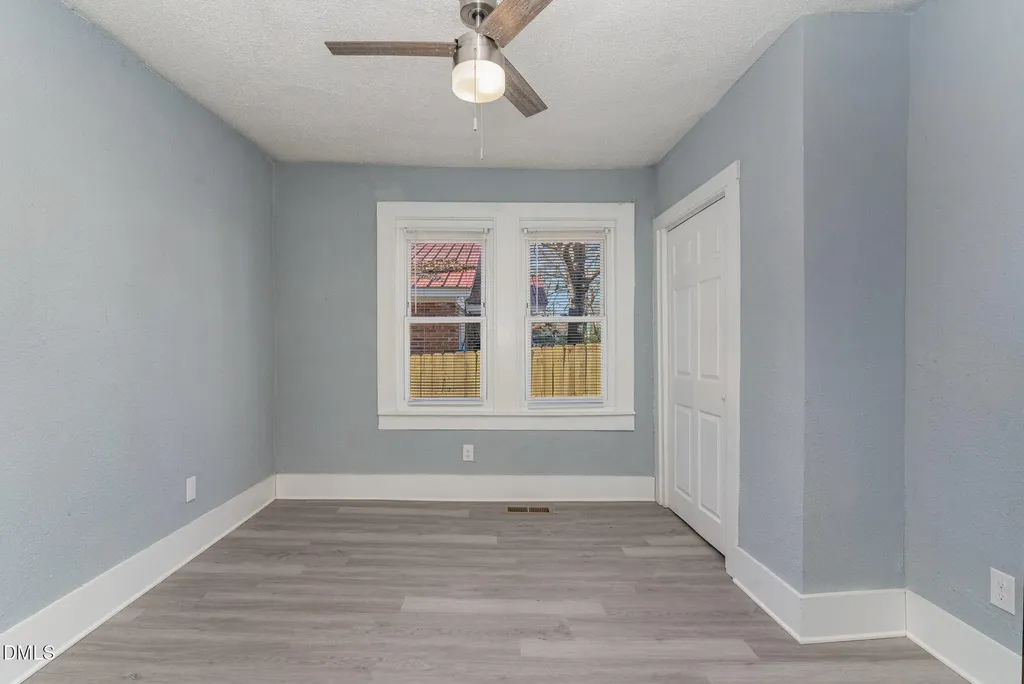 1218 Boyer #a Street Raleigh NC 27610