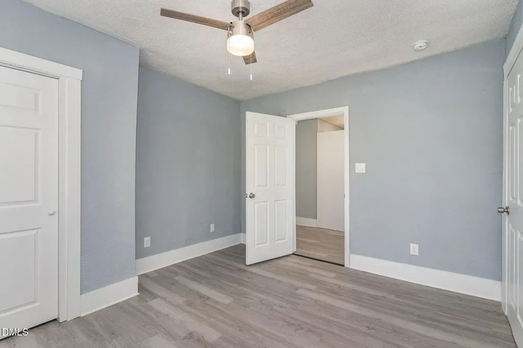 1218 Boyer #a Street Raleigh NC 27610