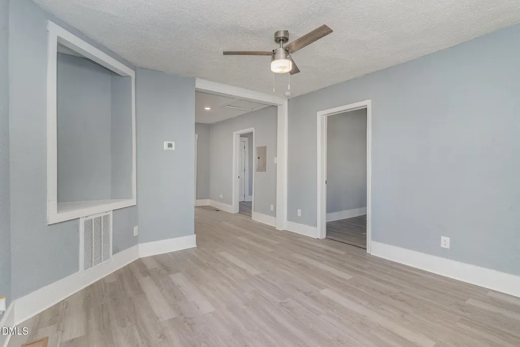 1218 Boyer #a Street Raleigh NC 27610
