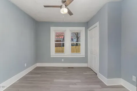1218 Boyer #a Street Raleigh NC 27610