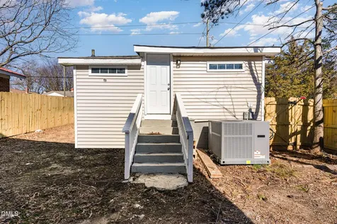 1218 Boyer #a Street Raleigh NC 27610