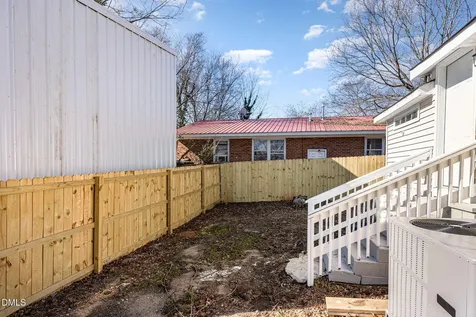 1218 Boyer #a Street Raleigh NC 27610