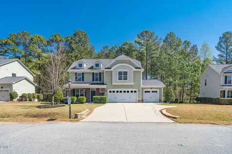 403 Rolling Pines Drive Spring Lake NC 28390
