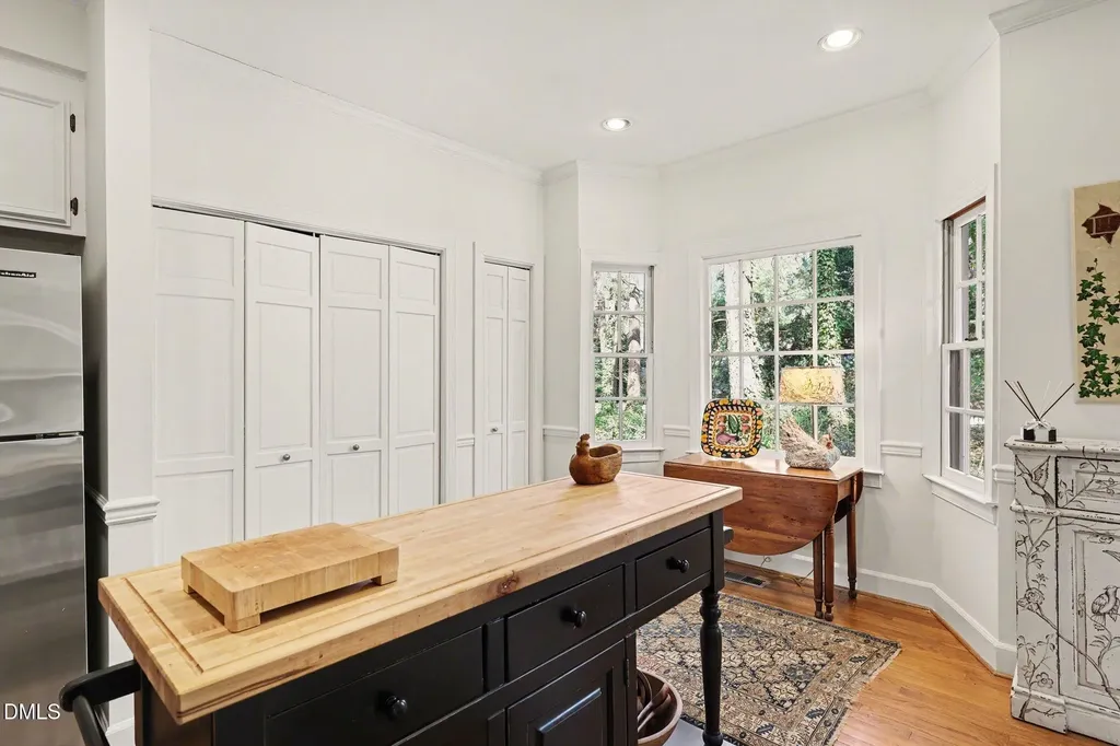 6720 Glen Forrest Drive Chapel Hill NC 27517