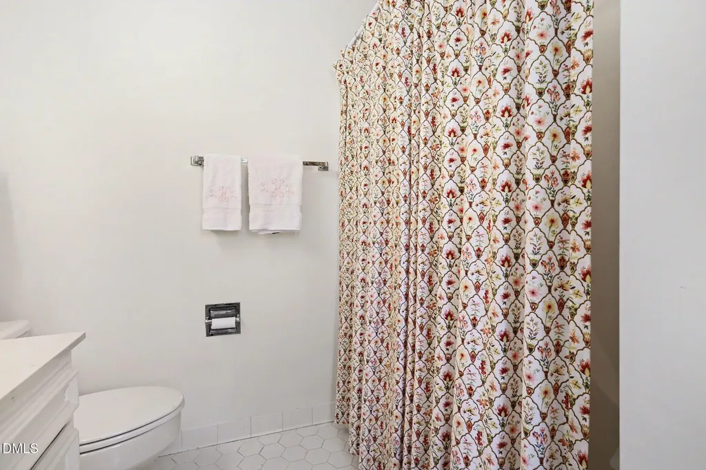 6720 Glen Forrest Drive Chapel Hill NC 27517