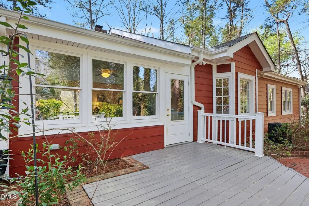 6720 Glen Forrest Drive Chapel Hill NC 27517