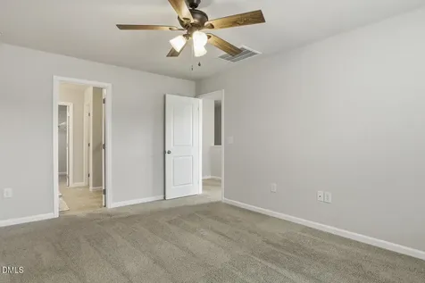 949 Robbie Jackson Lane Fuquay Varina NC 27526