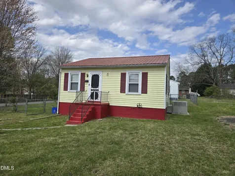 315 Coble Street Burlington NC 27215