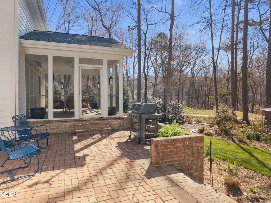 200 Donegal Drive Chapel Hill NC 27517