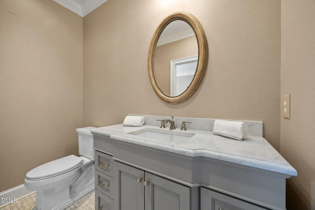 200 Donegal Drive Chapel Hill NC 27517