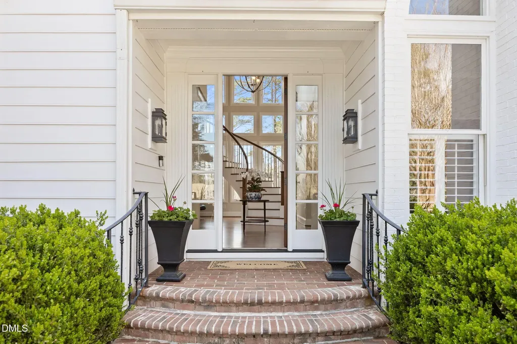 200 Donegal Drive Chapel Hill NC 27517