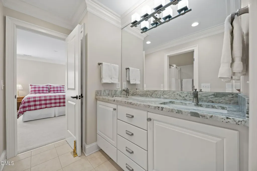 200 Donegal Drive Chapel Hill NC 27517