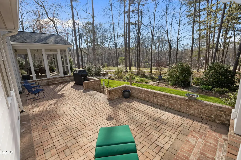 200 Donegal Drive Chapel Hill NC 27517