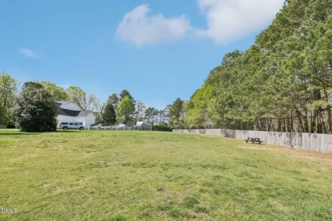7201 Fribourg Court Wendell NC 27591