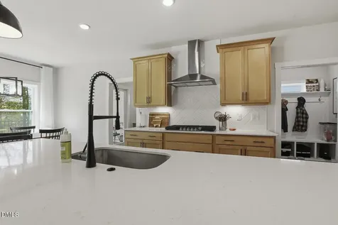 1912 Old Bramble Lane Fuquay Varina NC 27526