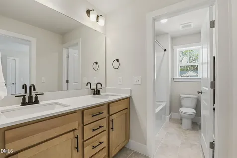 1912 Old Bramble Lane Fuquay Varina NC 27526