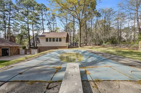 2421 Bonnie Brae Road Durham NC 27703