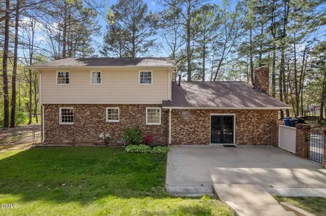 2421 Bonnie Brae Road Durham NC 27703