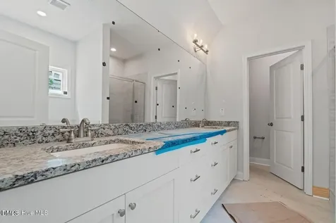 5004 Arcadia Way West End NC 27376